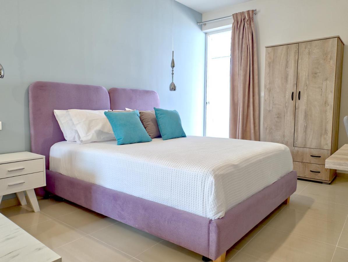 Epipleon Luxury Suites -104- Δωμάτιο 35Τμ Με Βεράντα 35Τμ Μπροστά Στη Θάλασσα Nafpaktos Екстериор снимка